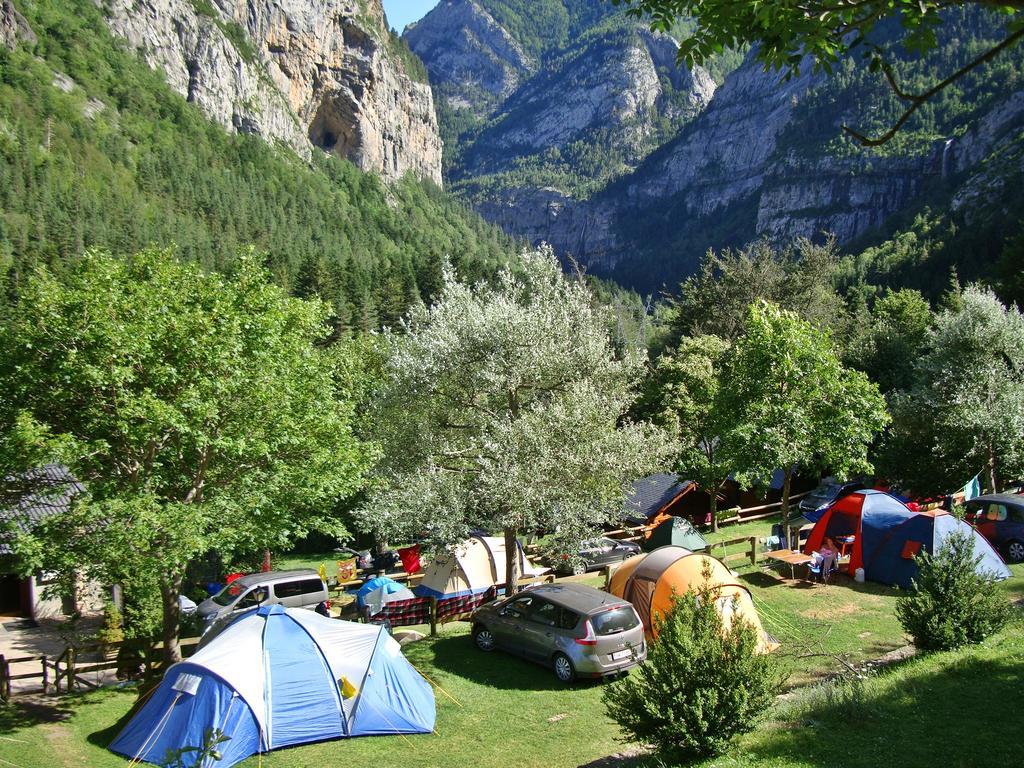 טורלה Camping Valle De Bujaruelo מראה חיצוני תמונה